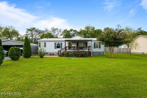 Tiny photo for 171 E Memorial Drive, Jacksboro, TN 37757 (MLS # 1356206)