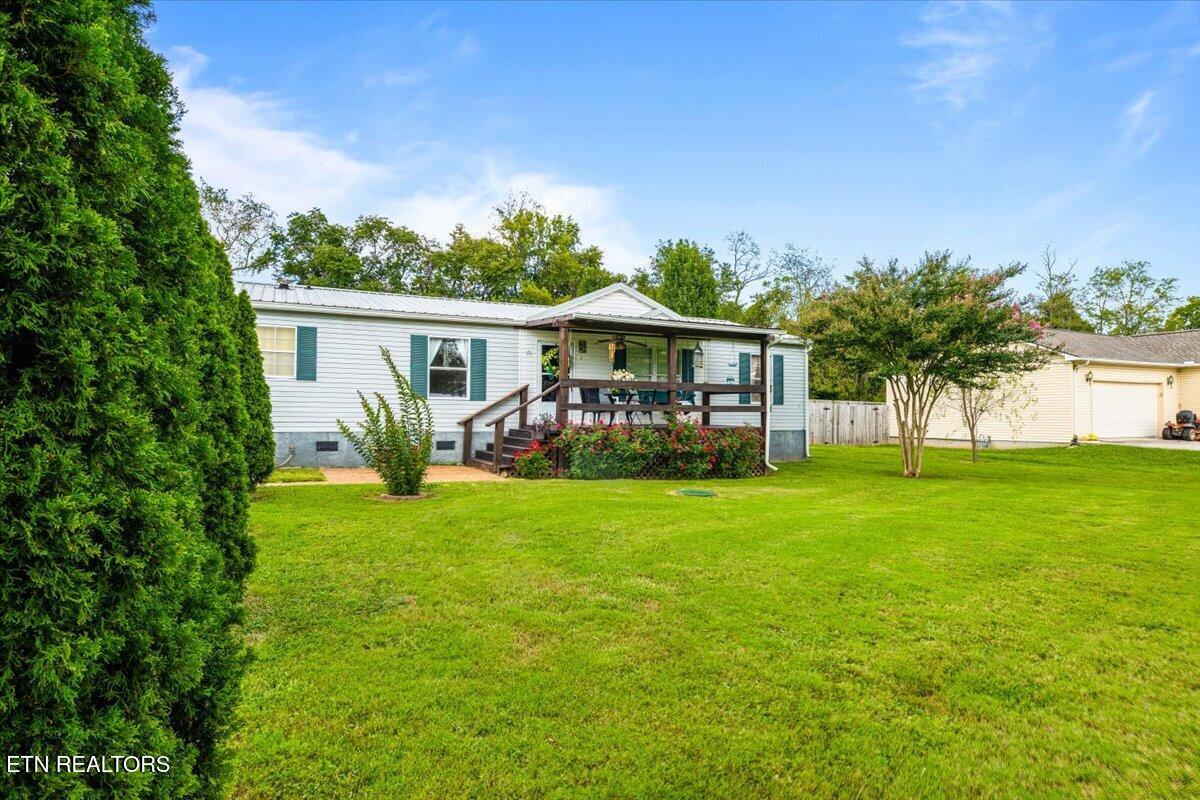 171 E Memorial Drive