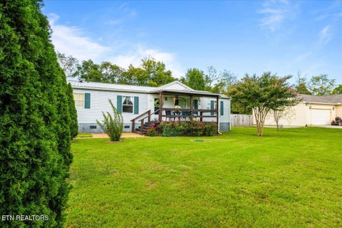 Tiny photo for 171 E Memorial Drive, Jacksboro, TN 37757 (MLS # 1356206)