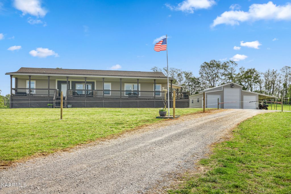 Photo of 3308 Blue Springs Rd, Strawberry Plains, TN 37871 (MLS # 1225953)