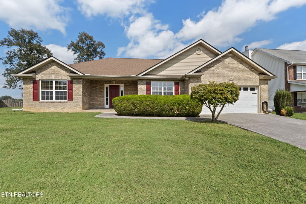 Photo of 8411 Mari Ben Lane, Corryton, TN 37721 (MLS # 1316787)