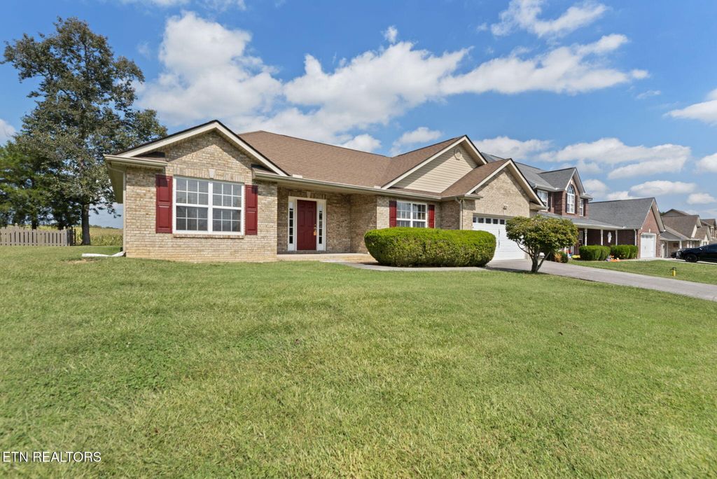 Photo of 8411 Mari Ben Lane, Corryton, TN 37721 (MLS # 1316787)