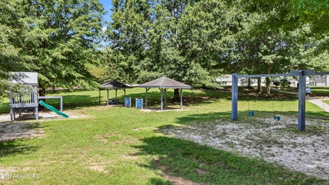 Tiny photo for 100 Village Way #D, Kingston, TN 37763 (MLS # 1349036)