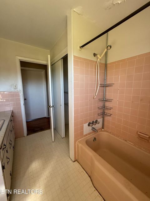 Tiny photo for 8816 N Ruggles Ferry Pike, Strawberry Plains, TN 37871 (MLS # 1319322)