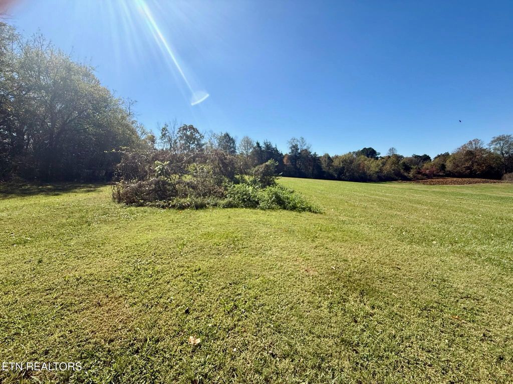 Photo of 8816 N Ruggles Ferry Pike, Strawberry Plains, TN 37871 (MLS # 1319322)