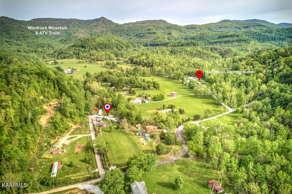 Photo of 116 Stoney Flat Lane, Oliver Springs, TN 37840 (MLS # 1225057)