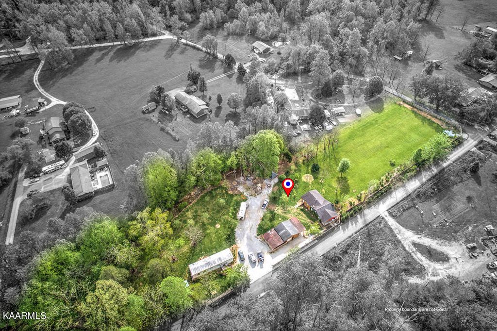 Photo of 116 Stoney Flat Lane, Oliver Springs, TN 37840 (MLS # 1225057)