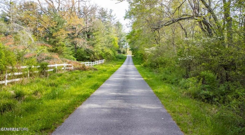 Photo of Beehive Lane, Crossville, TN 38571 (MLS # 1338119)