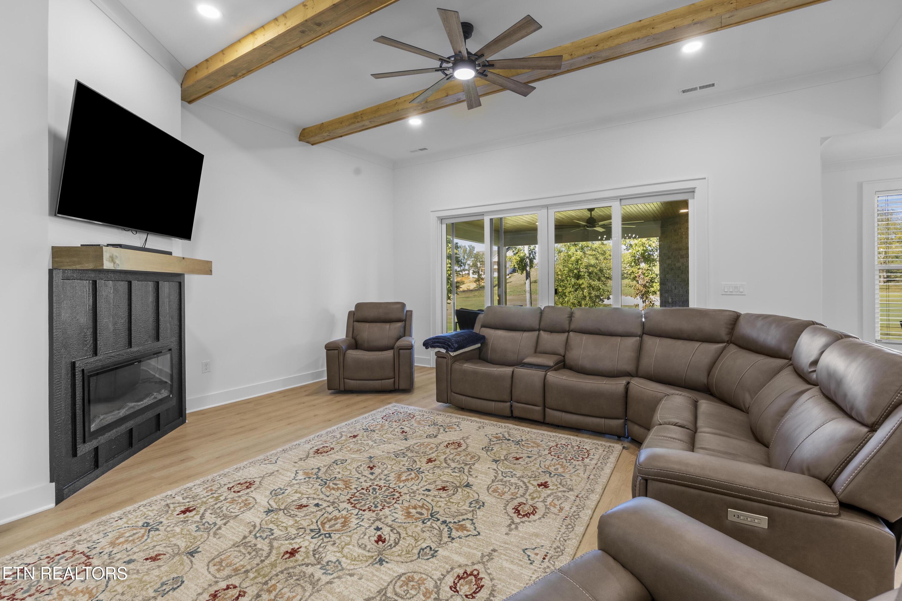 373 Ironwood Lane