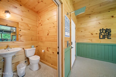 Tiny photo for 1706 Pinestand Ridge Way, Sevierville, TN 37862 (MLS # 1357488)