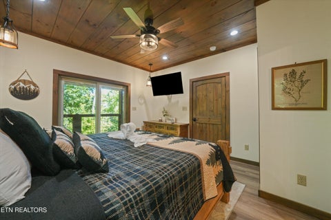 Tiny photo for 1706 Pinestand Ridge Way, Sevierville, TN 37862 (MLS # 1357488)
