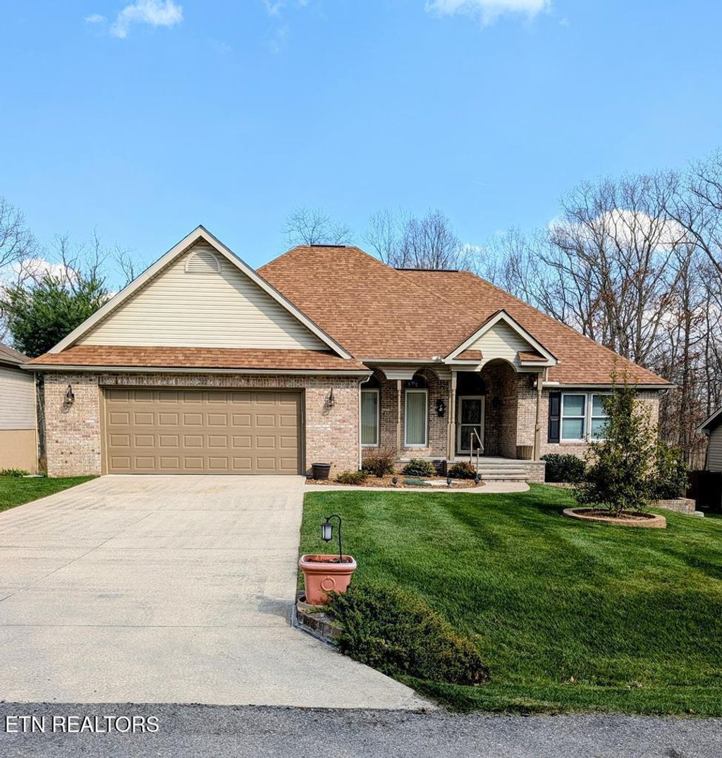 Photo of 222 Amherst Lane, Crossville, TN 38558 (MLS # 1336279)