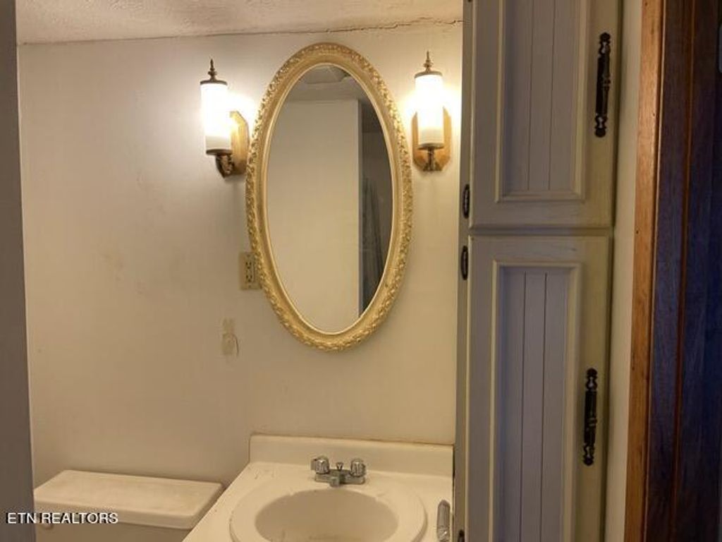 Photo of 318 Sanders Rd, New Tazewell, TN 37825 (MLS # 1255267)