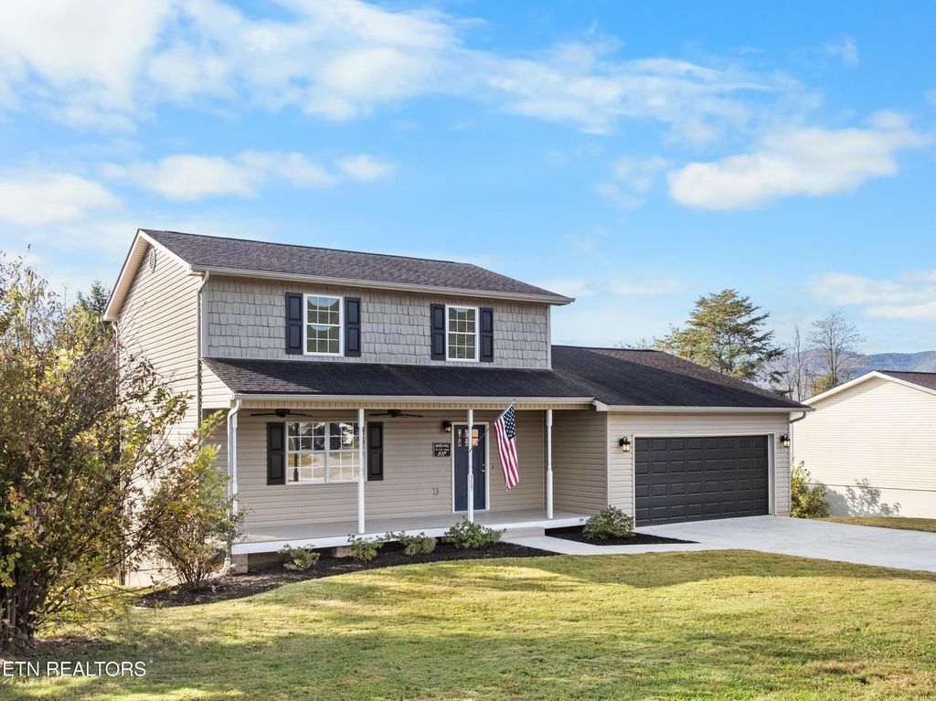 Photo of 317 Indian Mound Circle, Jacksboro, TN 37757 (MLS # 1319927)