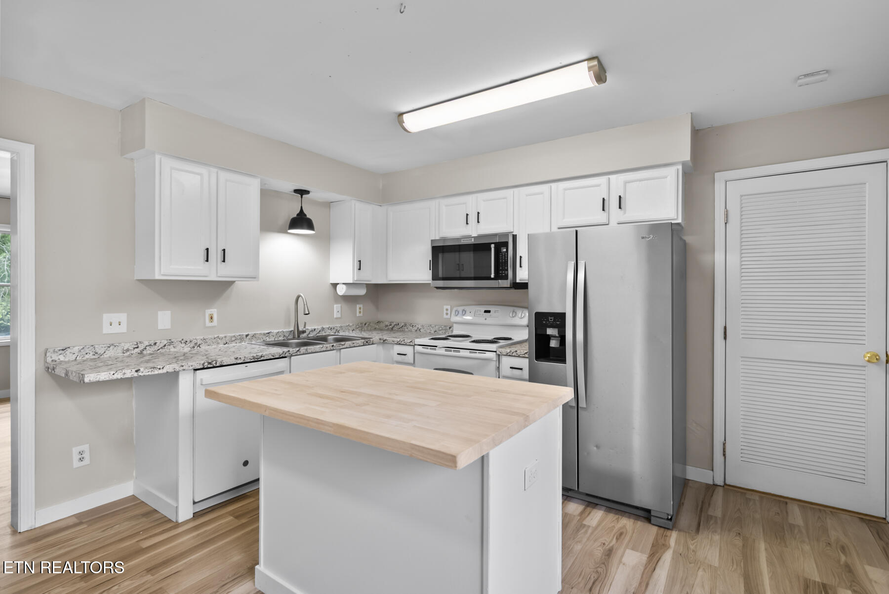 123 Stevens Circle - Photo 4
