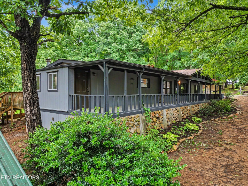 Photo of 3670 Chilhowee TRL, Maryville, TN 37803 (MLS # 1346136)
