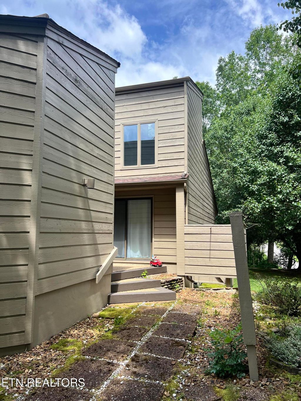 Photo of 524 Druid Landing, Crossville, TN 38558 (MLS # 1309394)