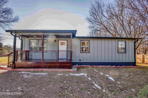 1221 Lincoln Drive Madisonville TN 37354