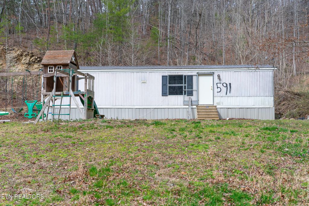Photo of 591 Cane Creek Mountain Rd, Tellico Plains, TN 37385 (MLS # 1292997)