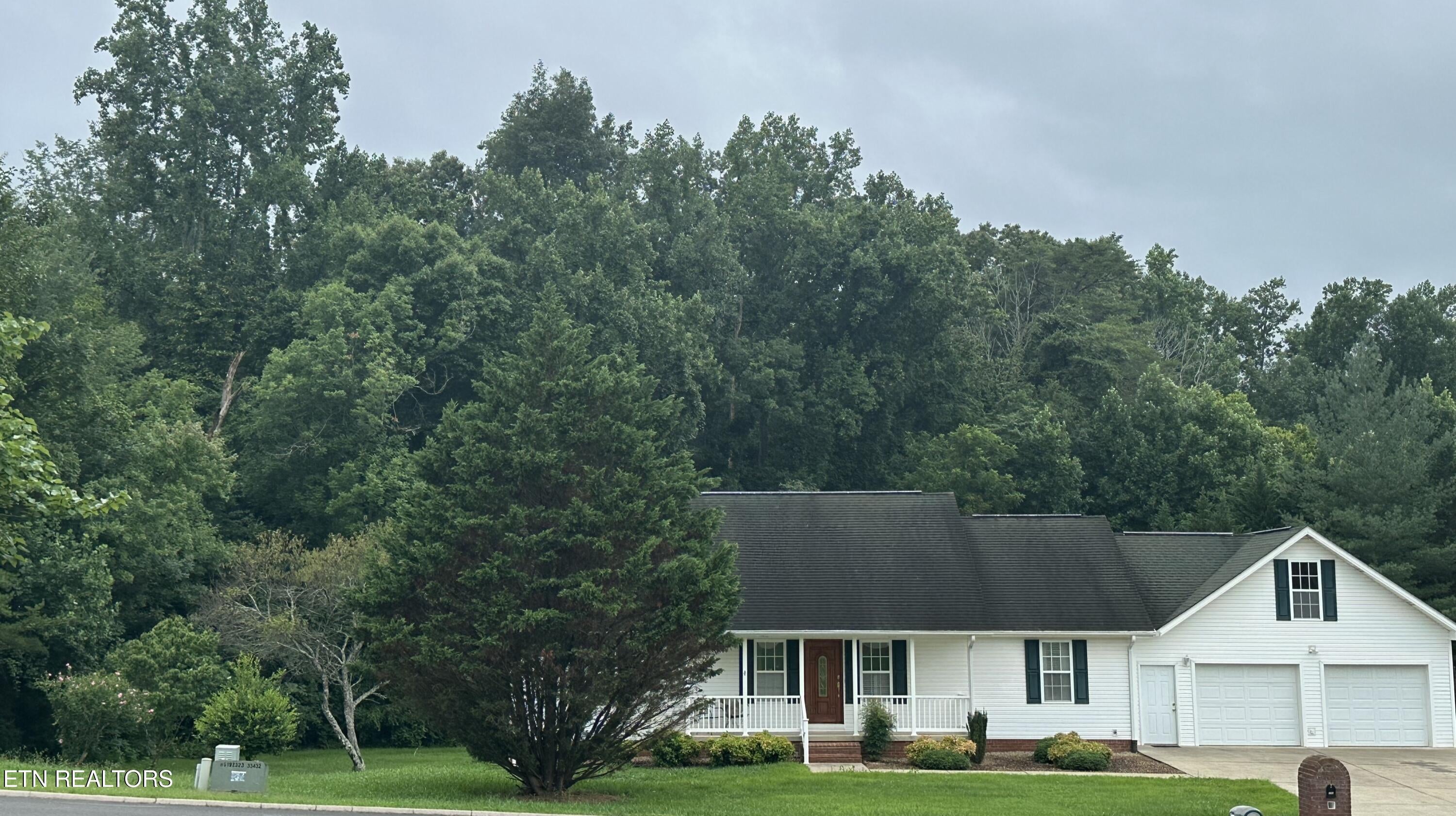 190 Walnut Grove Rd
