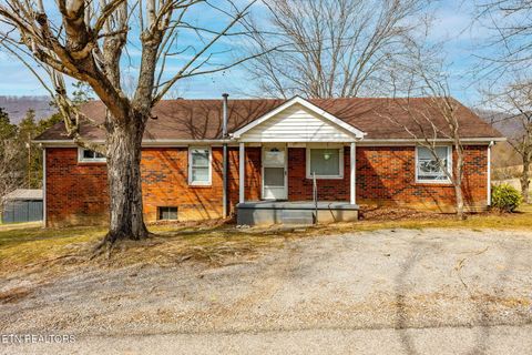 Photo of 106 Butter & Egg Rd RD, Jacksboro, TN 37757 (MLS # 1341031)