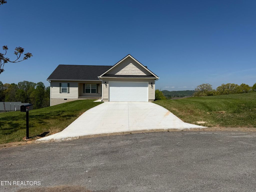 Photo of 111 Smoky View Lane, Madisonville, TN 37354 (MLS # 1336441)