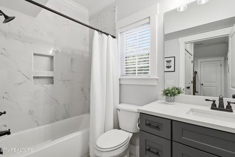Tiny photo for 1020 Fernway Rd, Chattanooga, TN 37405 (MLS # 1356094)