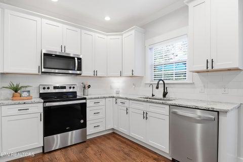 Tiny photo for 1020 Fernway Rd, Chattanooga, TN 37405 (MLS # 1356094)