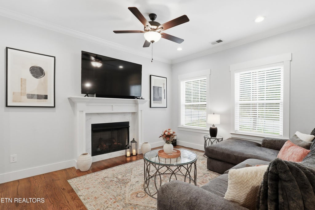 Photo of 1020 Fernway Rd, Chattanooga, TN 37405 (MLS # 1356094)