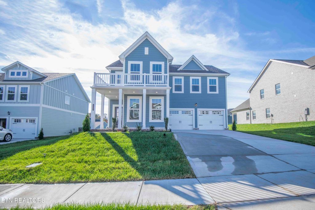 Photo of 319 Ivey Farms Lane (Lot 49), Farragut, TN 37934 (MLS # 1288745)