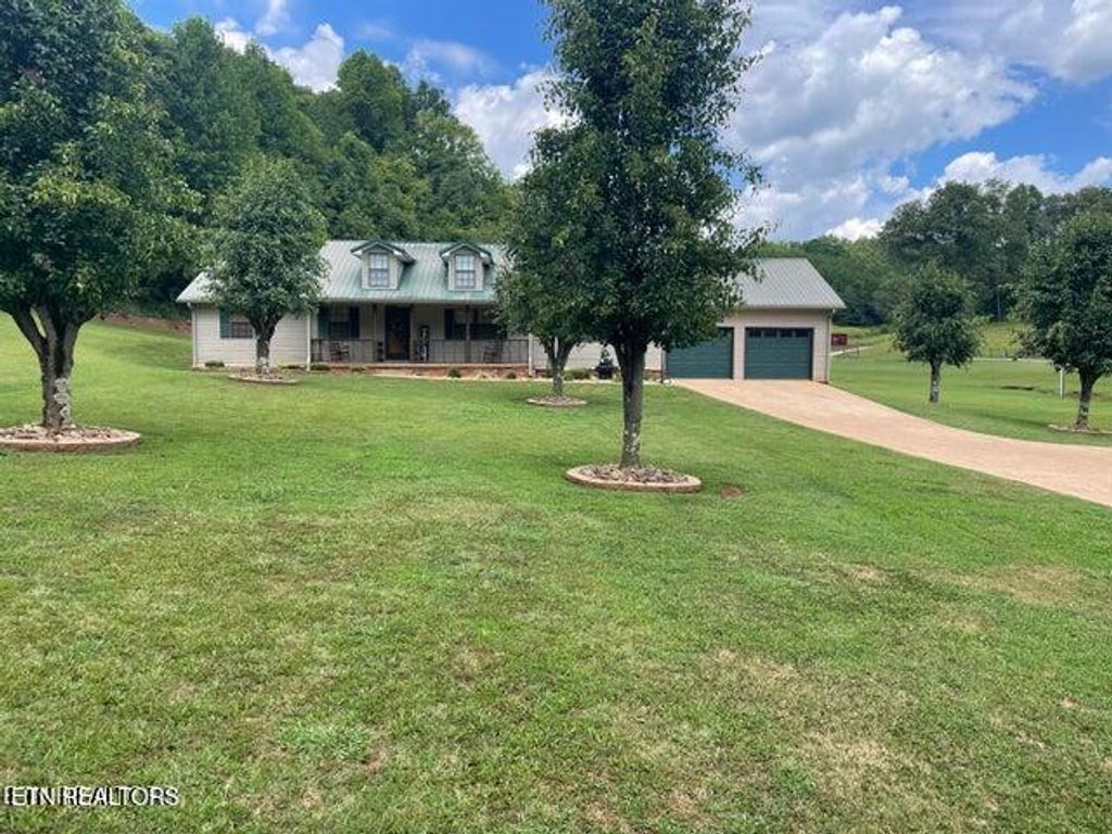 Photo of 285 Bethlehem Rd, Madisonville, TN 37354 (MLS # 1294128)