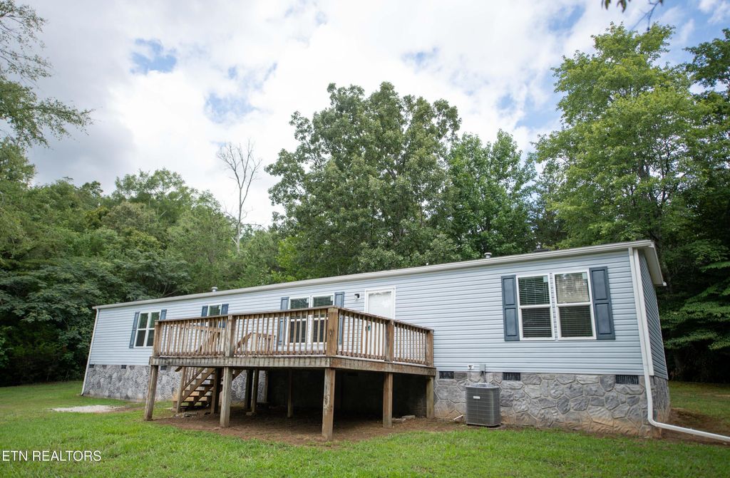 Photo of 1465 Belltown Rd, Tellico Plains, TN 37385 (MLS # 1311704)