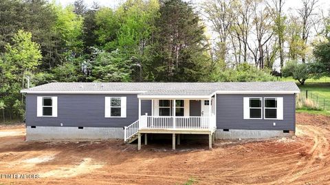 Photo of 346 Bungalow Drive, Dandridge, TN 37725 (MLS # 1336112)