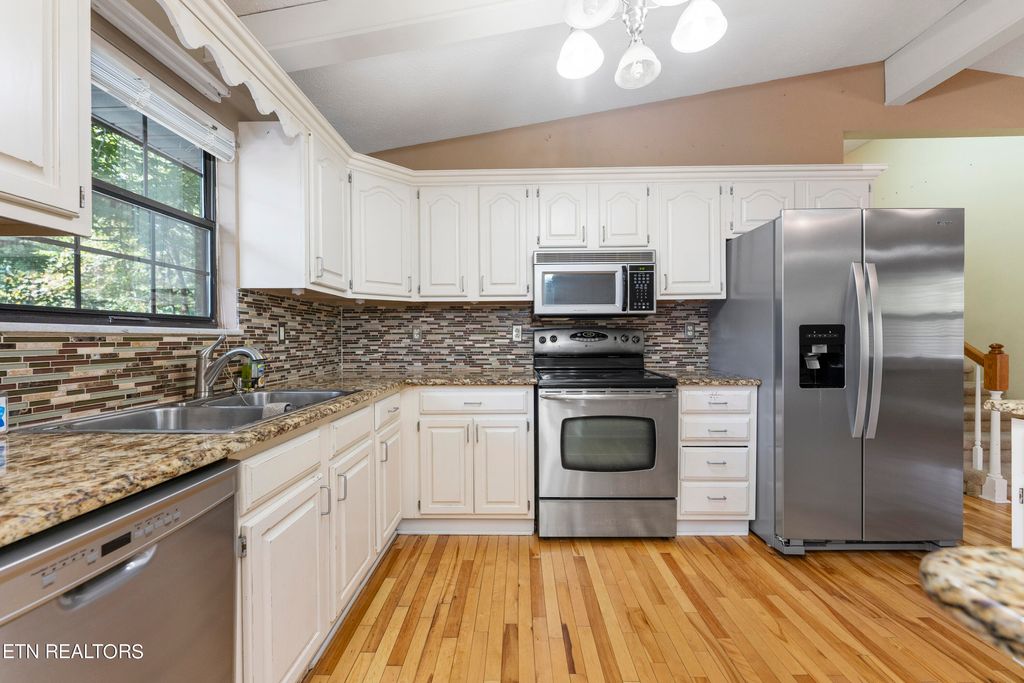 Photo of 9429 Jim Loy Rd, Strawberry Plains, TN 37871 (MLS # 1278498)