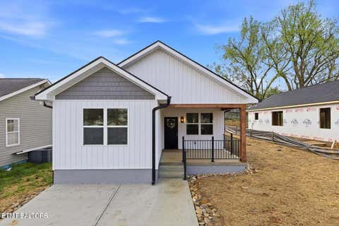 Photo of 818 W Anderson Ave, Knoxville, TN 37921 (MLS # 1352289)