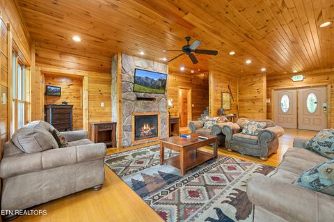 Tiny photo for 213 Dogwood Point Way, Gatlinburg, TN 37738 (MLS # 1342533)