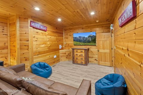 Tiny photo for 213 Dogwood Point Way, Gatlinburg, TN 37738 (MLS # 1342533)