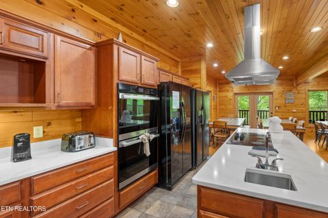 Tiny photo for 213 Dogwood Point Way, Gatlinburg, TN 37738 (MLS # 1342533)