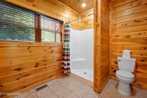 Tiny photo for 213 Dogwood Point Way, Gatlinburg, TN 37738 (MLS # 1342533)