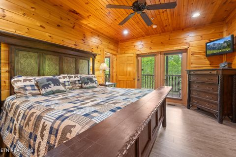 Tiny photo for 213 Dogwood Point Way, Gatlinburg, TN 37738 (MLS # 1342533)