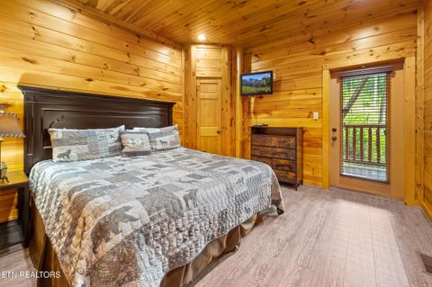 Tiny photo for 213 Dogwood Point Way, Gatlinburg, TN 37738 (MLS # 1342533)