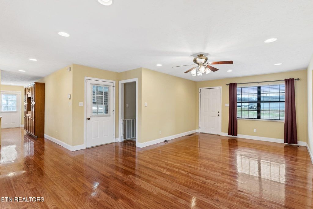 Photo of 6815 Ward Rd, Knoxville, TN 37918 (MLS # 1330402)