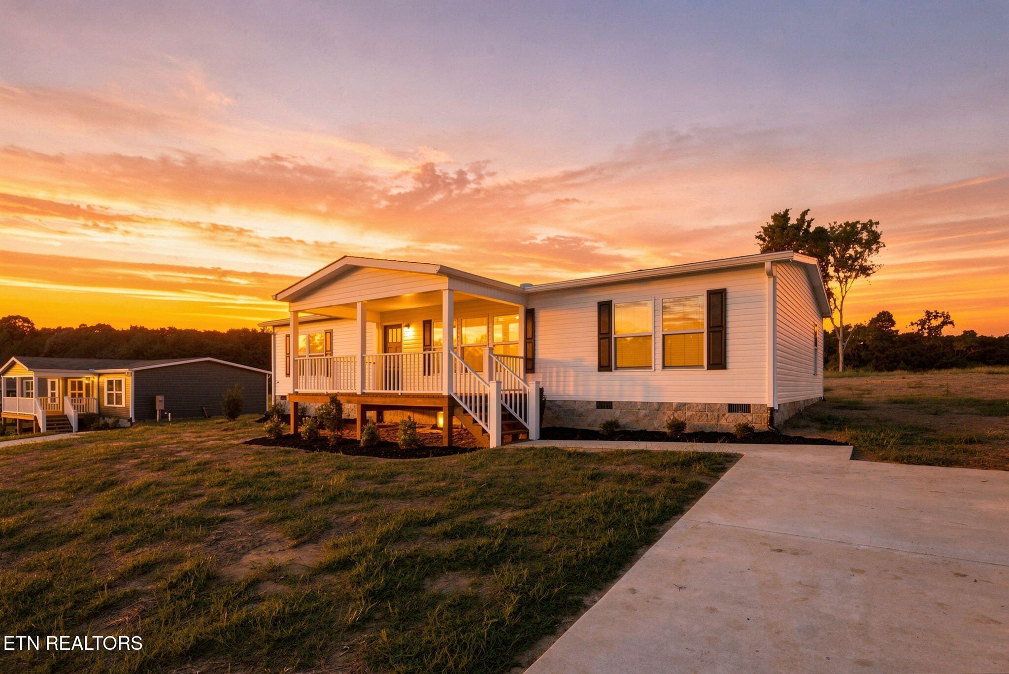 463 County Road 784A