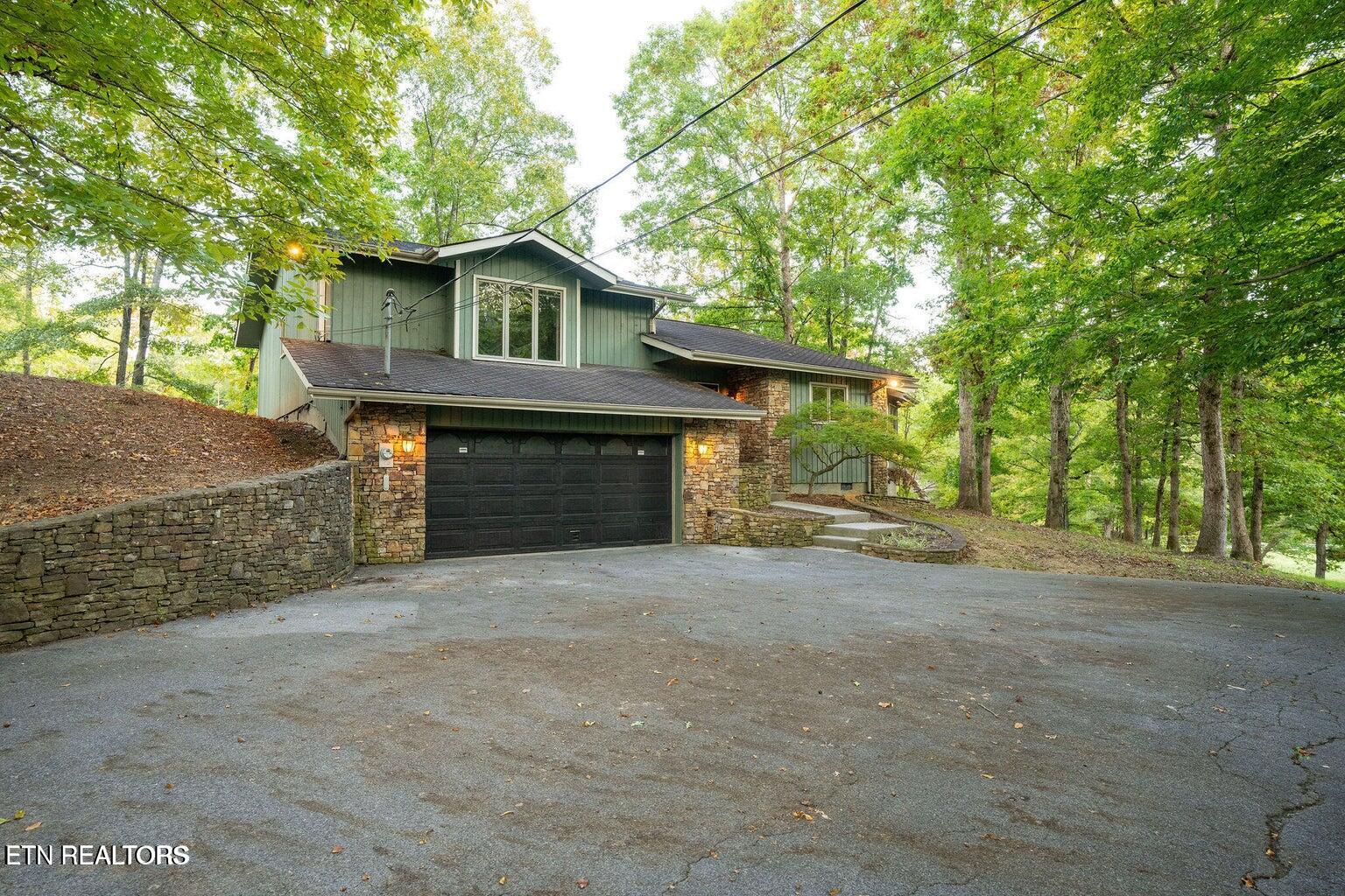 310 White Cap Lane