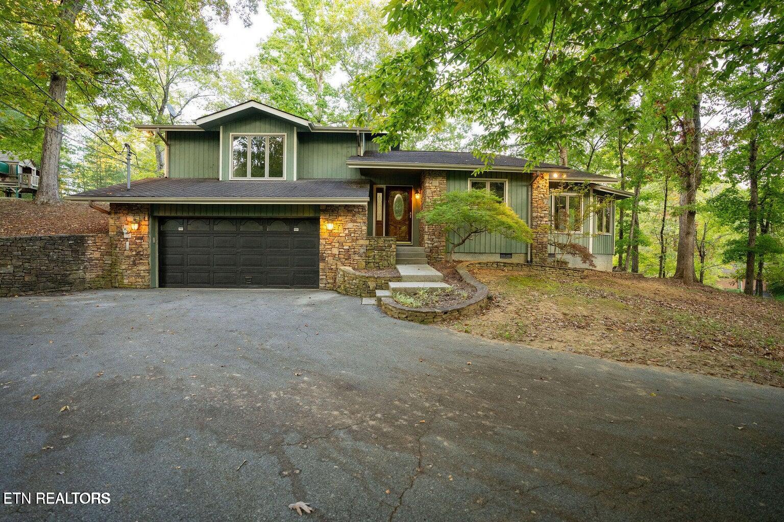 310 White Cap Lane