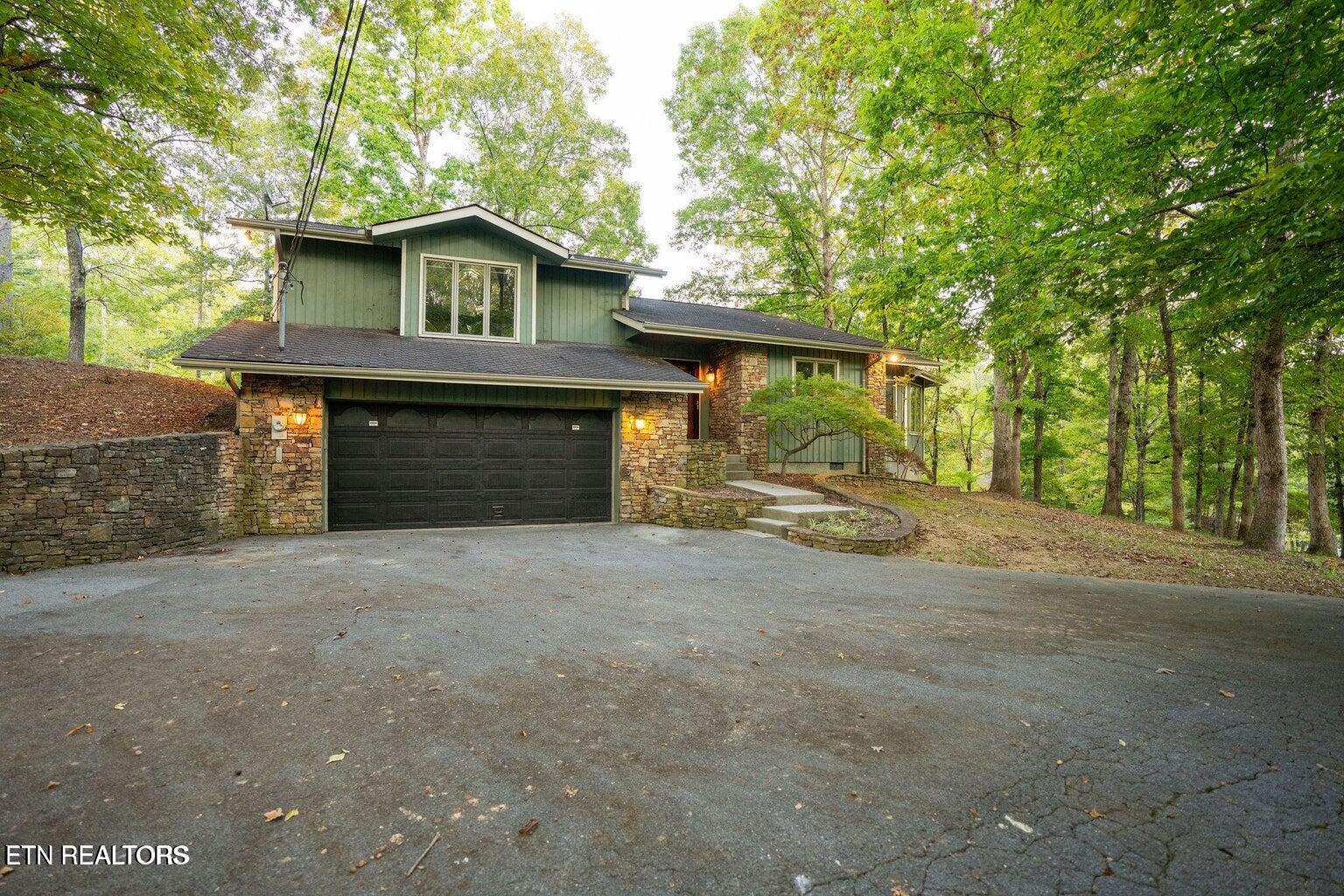 310 White Cap Lane