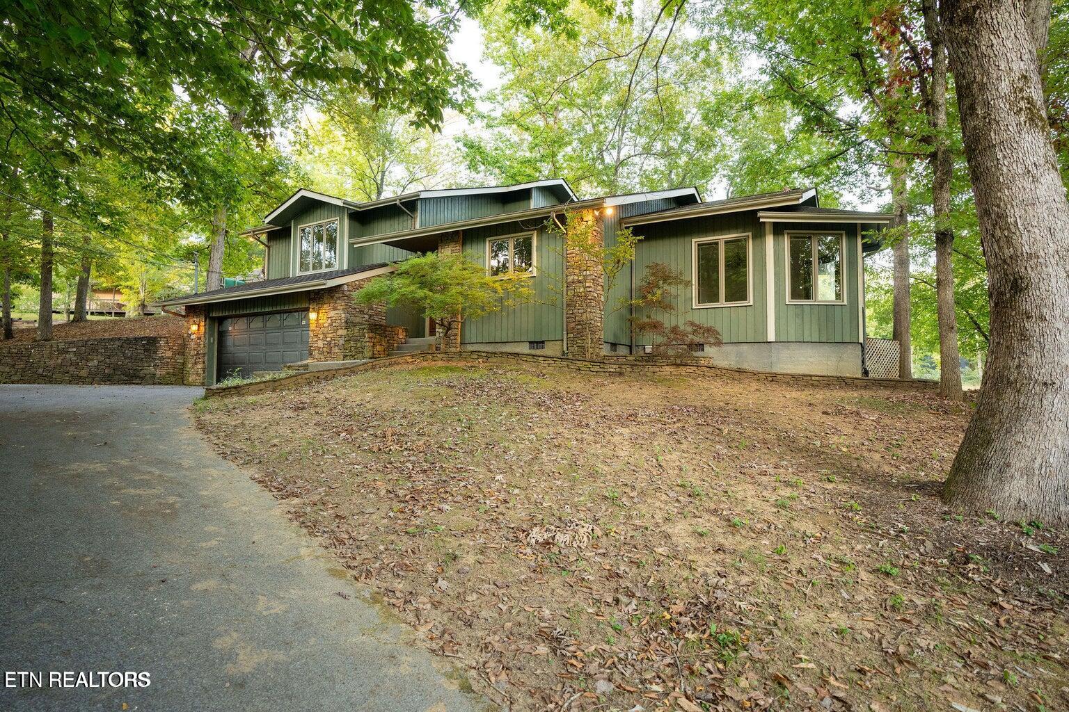 310 White Cap Lane