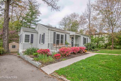 Tiny photo for 2421 N Park Blvd, Knoxville, TN 37917 (MLS # 1339908)