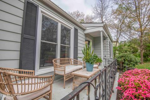 Tiny photo for 2421 N Park Blvd, Knoxville, TN 37917 (MLS # 1339908)