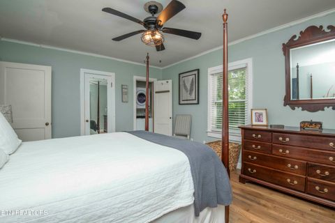 Tiny photo for 2421 N Park Blvd, Knoxville, TN 37917 (MLS # 1339908)